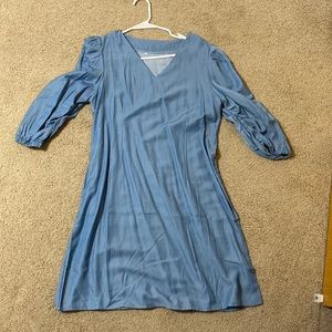 Jean colored dress, quarter length sleeeve